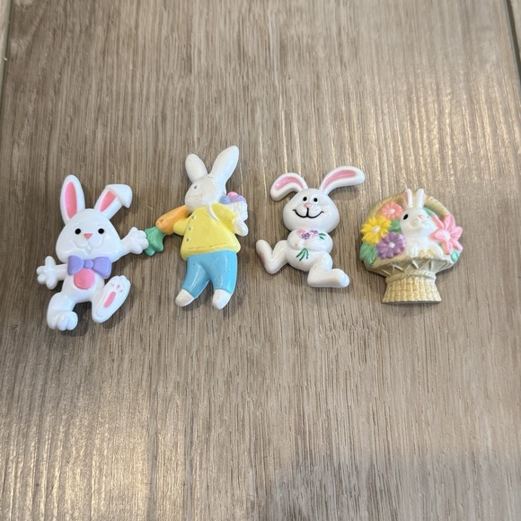 Hallmark Jewelry - Lot of 4 Vintage Hallmark Easter Lapel Pins Bunnies Basket Retro 1980s